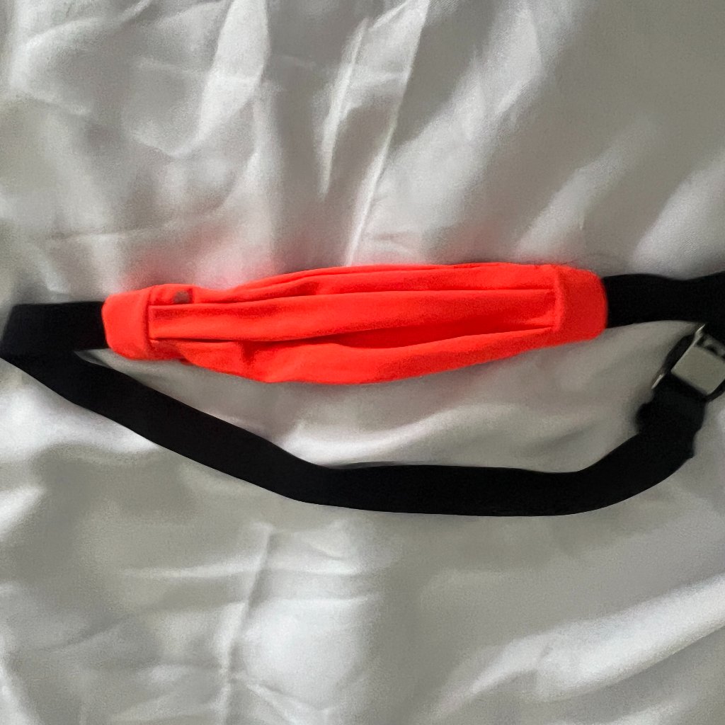 Athleta Supersonic Run Belt